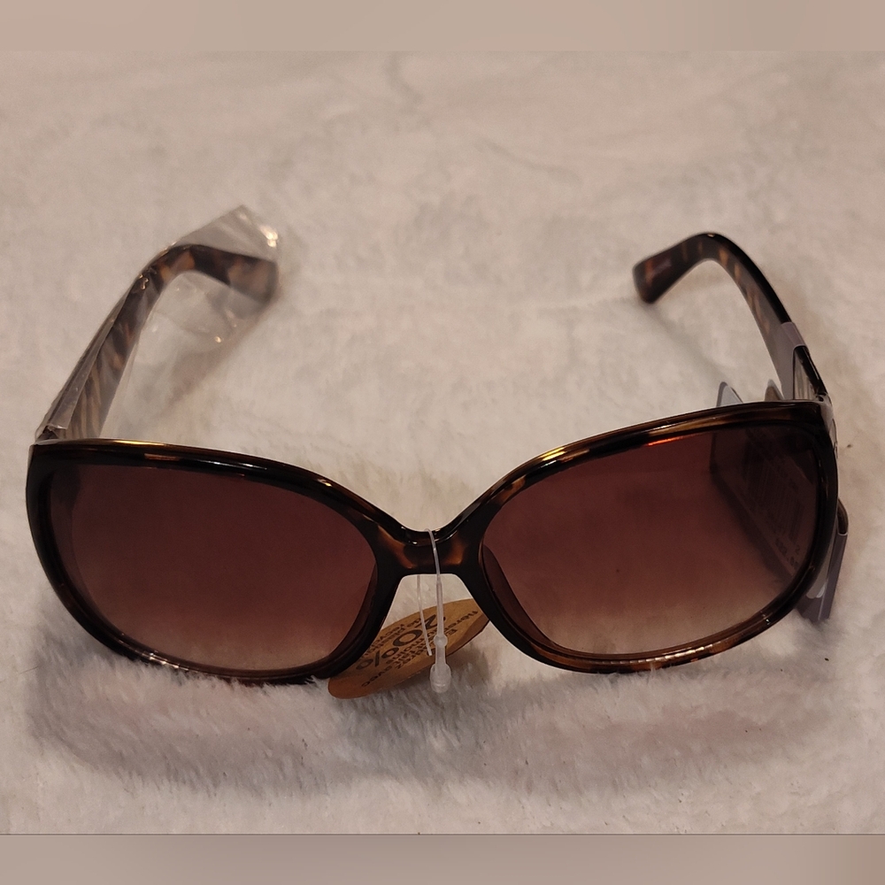 NWT! FALLS CREEK Sunglasses